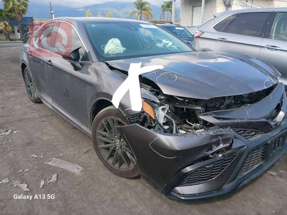 تۆیۆتا کامری